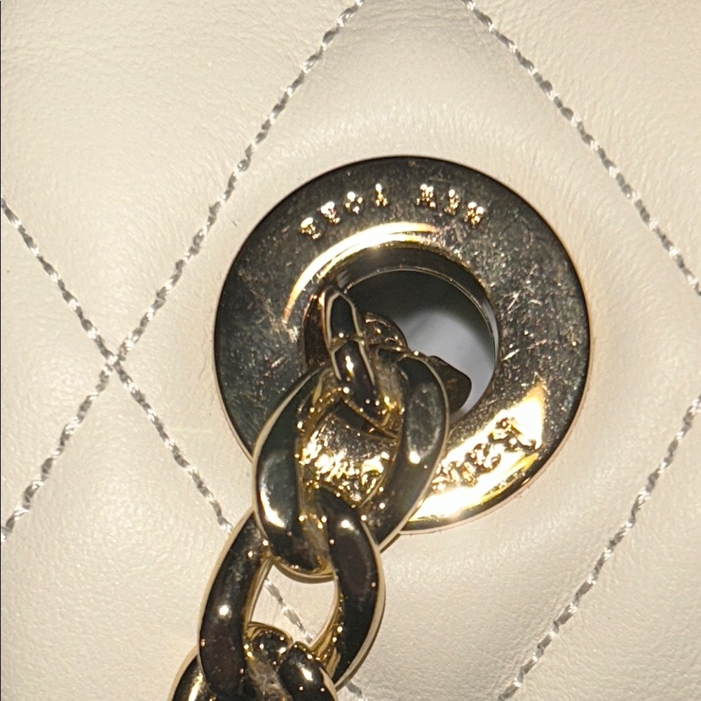 Kate Spade NWT New York Cream Quilted Shoulder Bag with Gold Chain - Picture 11 of 15